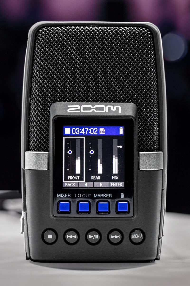 Zoom H2essential Multi-mic Handy Recorder